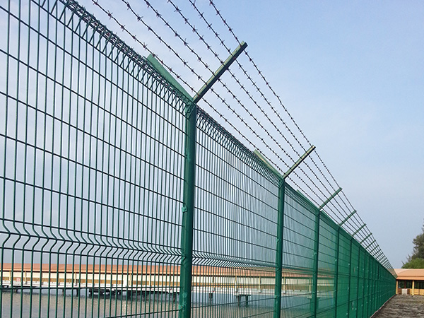 景區(qū)隔離網(wǎng)圖片1