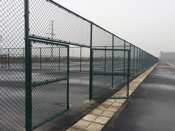球場圍網(wǎng)圖片2 球場圍網(wǎng)圖片2