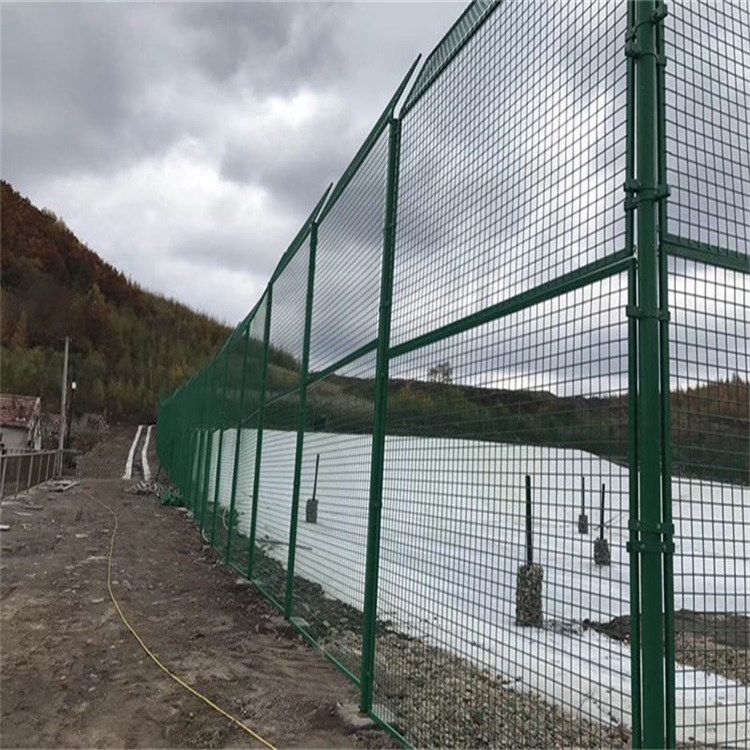 水庫防護隔離網圖片3 水庫防護隔離網圖片3