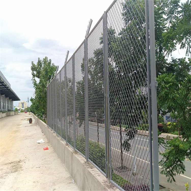 綜合保稅菱形護欄網 綜合保稅菱形護欄網