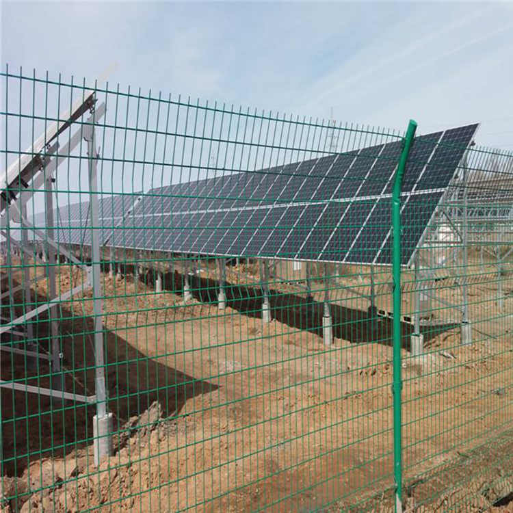 太陽能發電場區圍欄標準圖片3