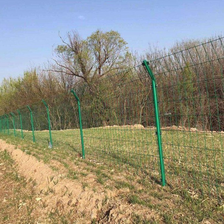 養殖鐵絲網護欄參數圖片1 養殖鐵絲網護欄參數圖片1