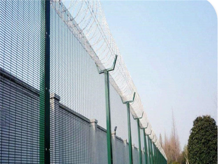 防攀越式隔離網墻