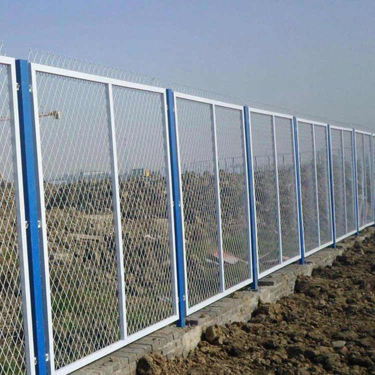 重慶光伏電站驗收規范 太陽能光伏電站圍網圖片2