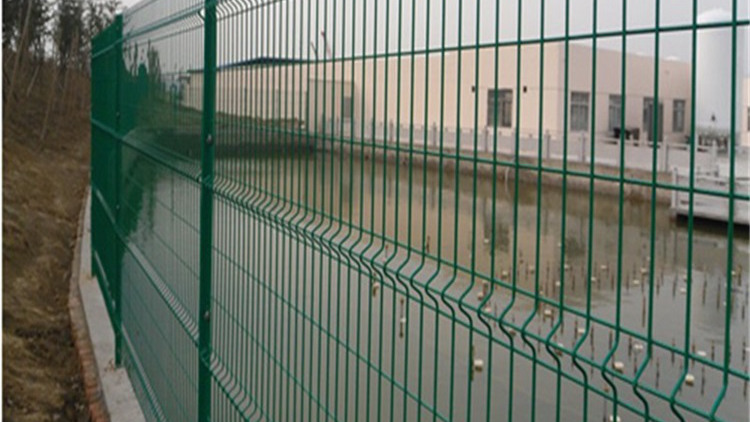 隔離網(wǎng)施工18631858321 隔離網(wǎng)施工18631858321