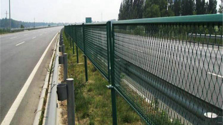 高速公路防眩網(wǎng)18631858321 高速公路防眩網(wǎng)18631858321