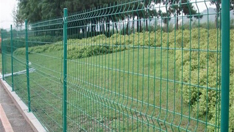 鐵絲圍欄網18631858321 鐵絲圍欄網18631858321