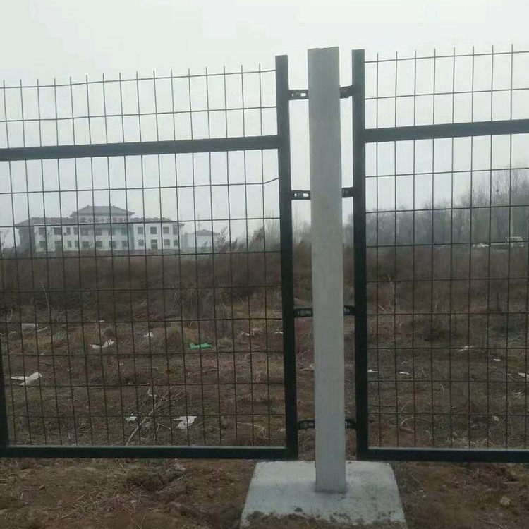 高鐵金屬隔離柵施工注意事項(xiàng)圖片4