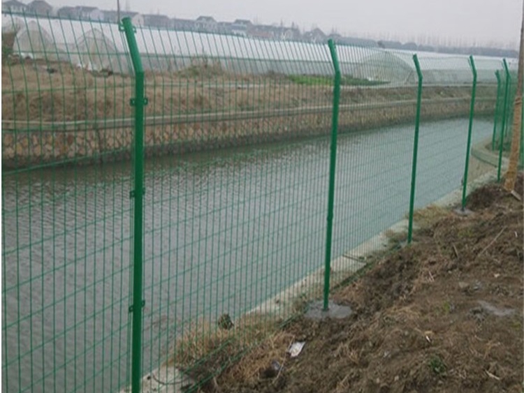 雙邊護欄網(wǎng)18631858321 雙邊護欄網(wǎng)18631858321