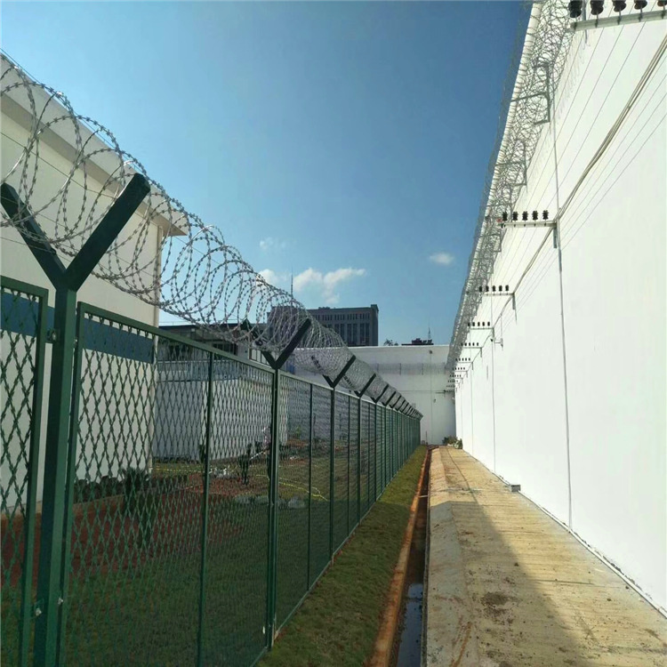 Y型立柱隔離網圖片2 Y型立柱隔離網圖片2