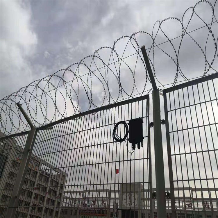 Y型立柱隔離網圖片4 Y型立柱隔離網圖片4