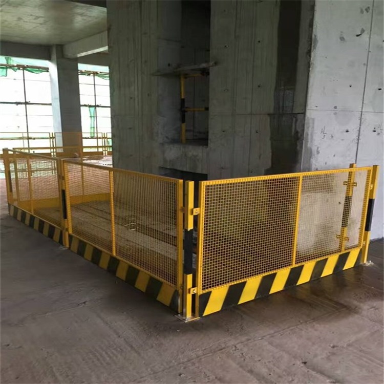 工地防護(hù)欄圖片2 工地防護(hù)欄圖片2